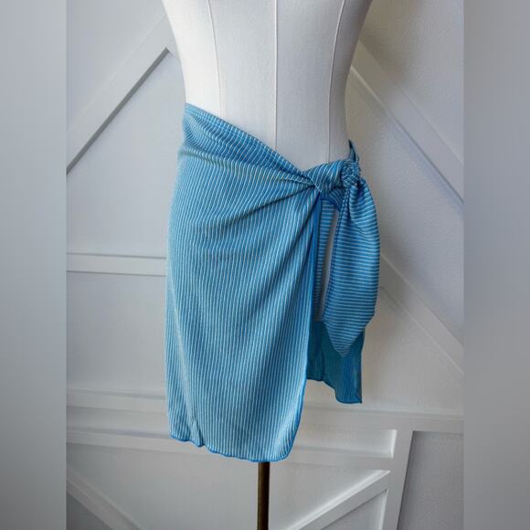 NWT Andie Swim x Mindy Kaling The Maya Sarong Blue With Gold Stripe Size S/M - Picture 2 of 11
